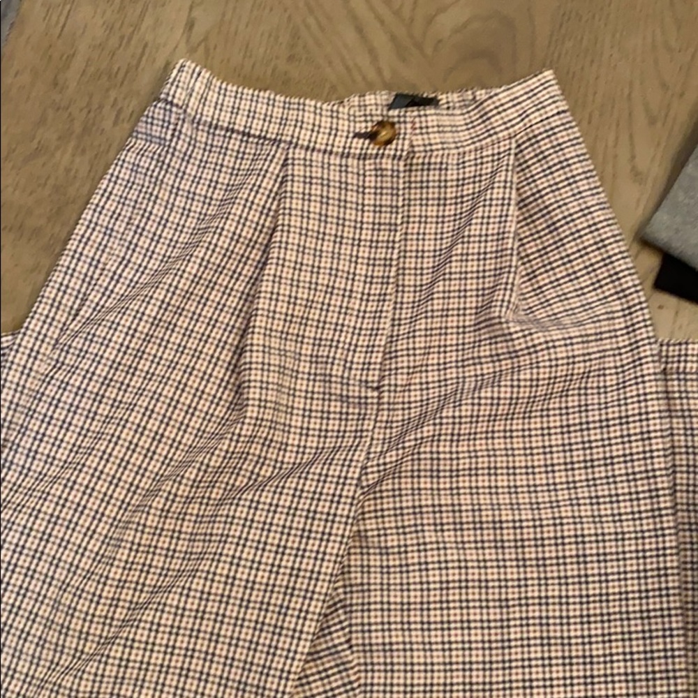 H&M plaid pants gently used